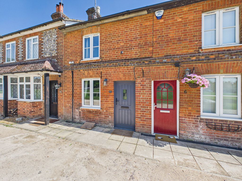 Property photo 1 of 13 Cam02536G0-Pr0134-Still003