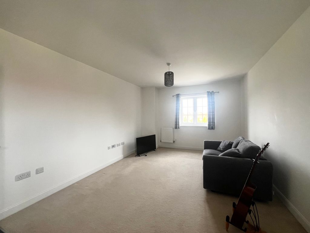 Property photo 2 of 7 Image