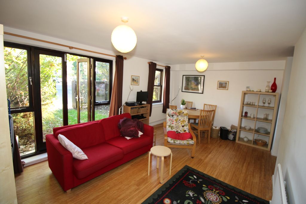 Property photo 2 of 7 Image