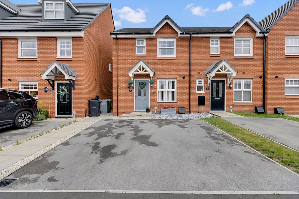 Property photo 1 of 19 4266960