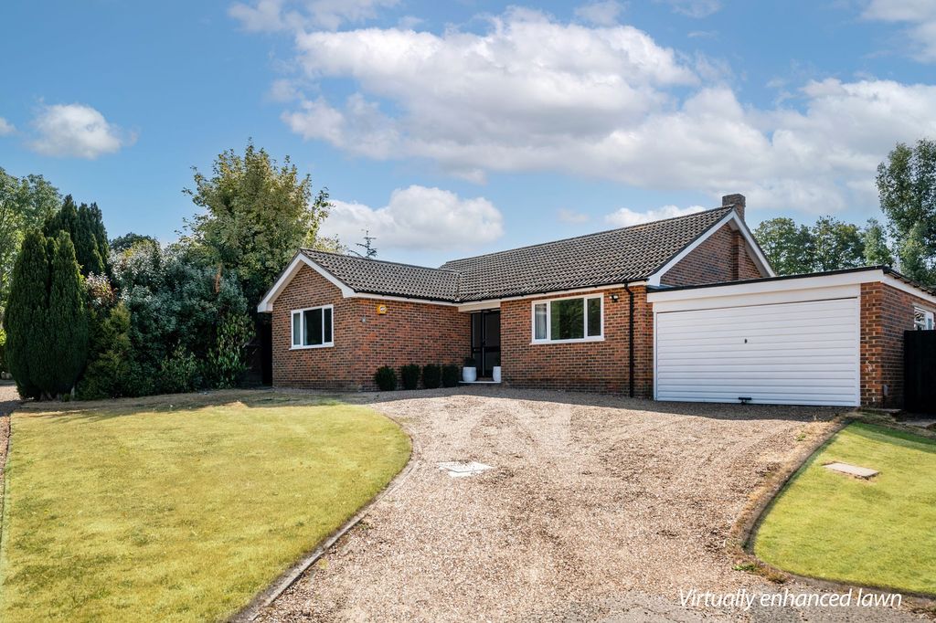 Property photo 1 of 29