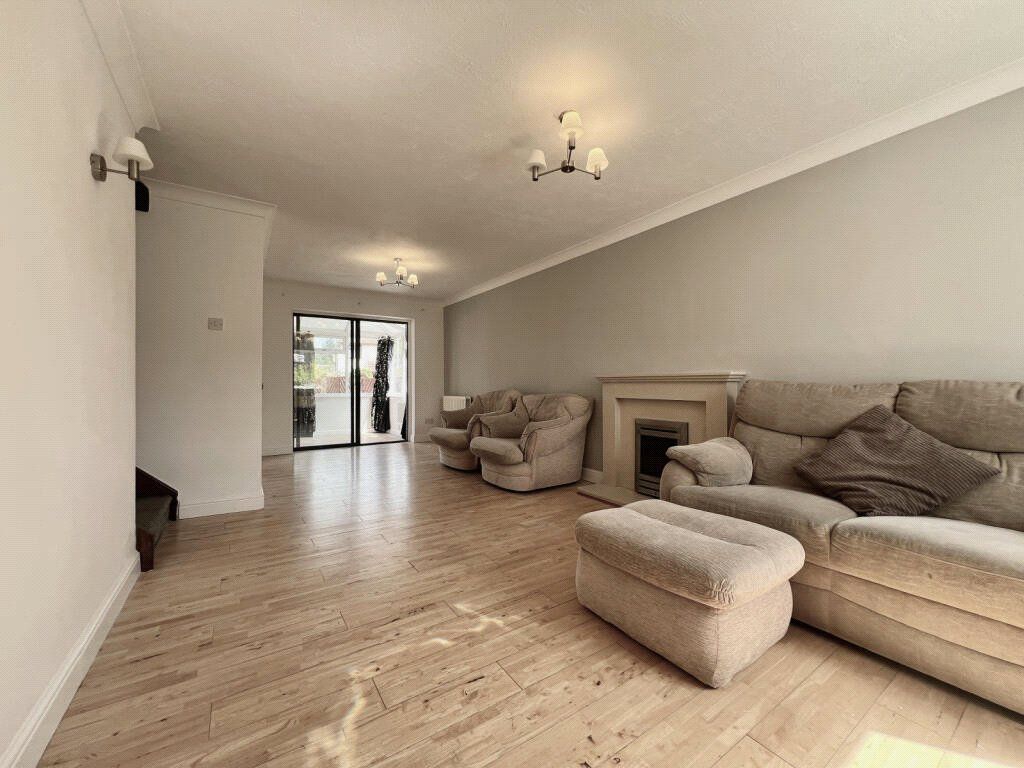 Property photo 3 of 14 Picture No. 16