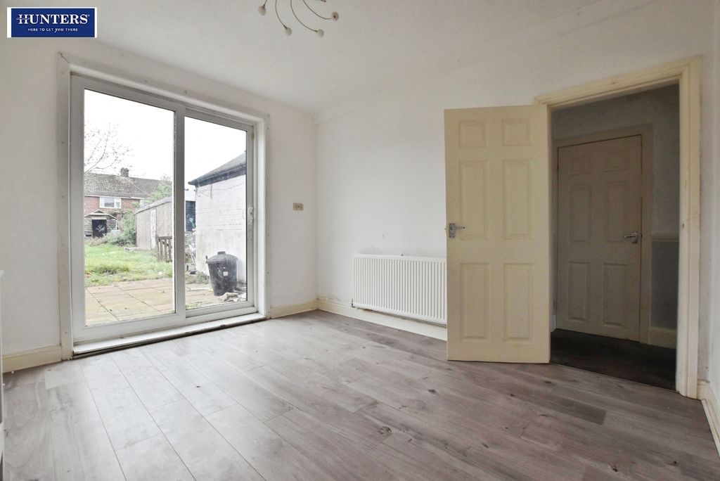 Property photo 3 of 13 Reception Room