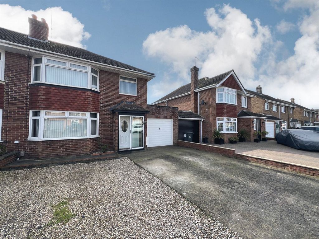 Property photo 1 of 24 Picture No. 12