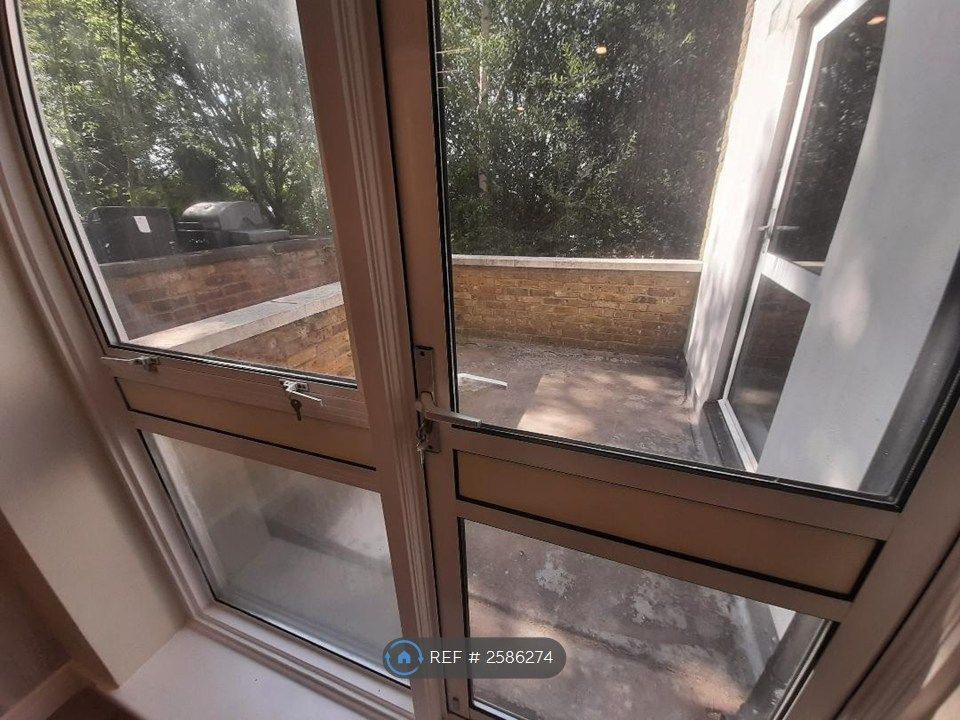 Property photo 1 of 26