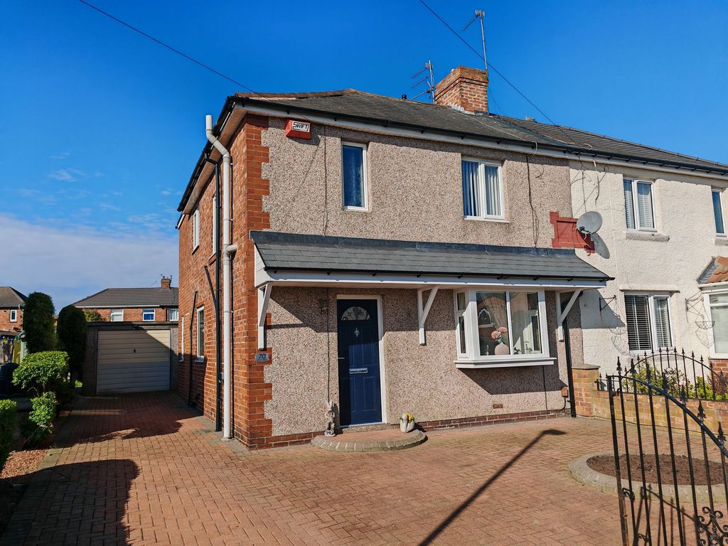 Property photo 1 of 22