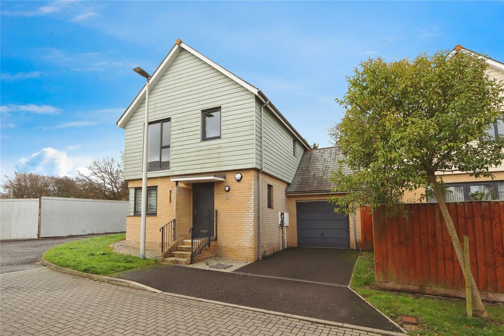 Property photo 1 of 19 Picture No. 06