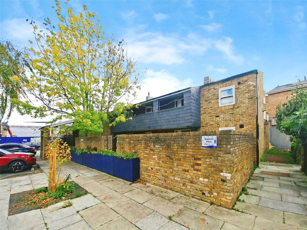 Property photo 1 of 9 Picture No. 12