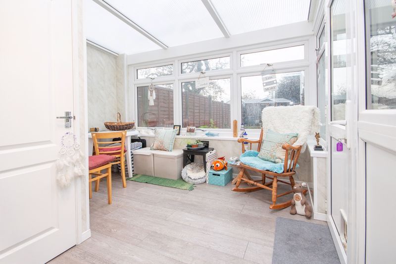 Property photo 3 of 15 Conservatory