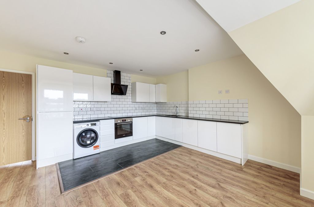 Property photo 3 of 8 863643 (2).Jpg