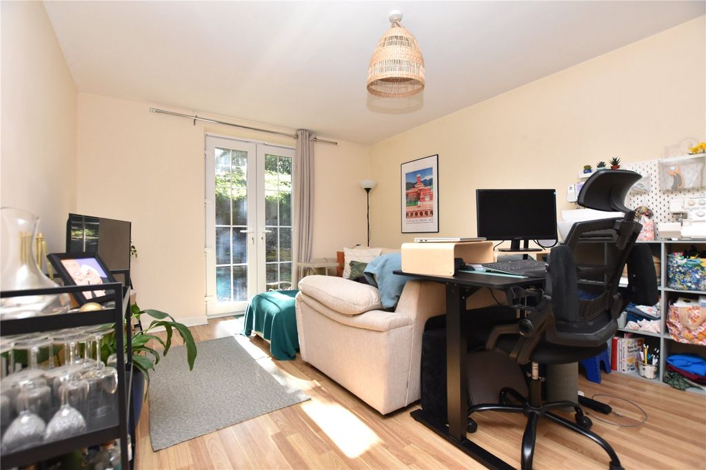 Property photo 3 of 10 Picture No. 10