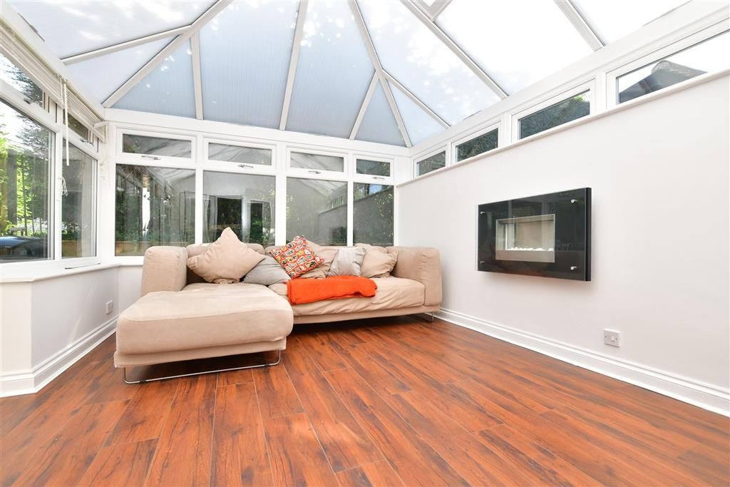 Property photo 1 of 13 Conservatory