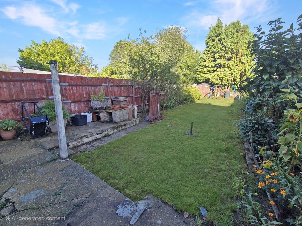 Property photo 2 of 11 4507261