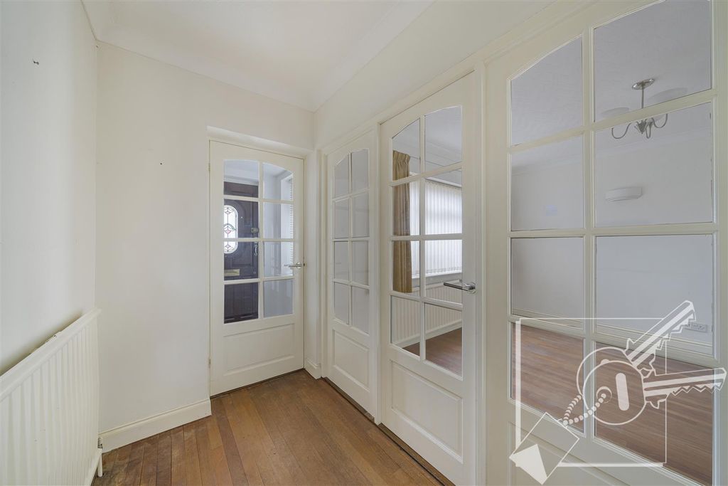 Property photo 2 of 21 Hall