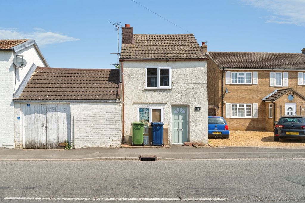 Property photo 1 of 16