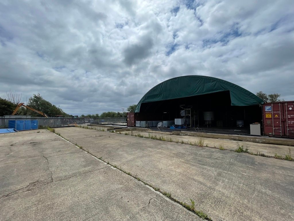 Property photo 2 of 2 Photo 2