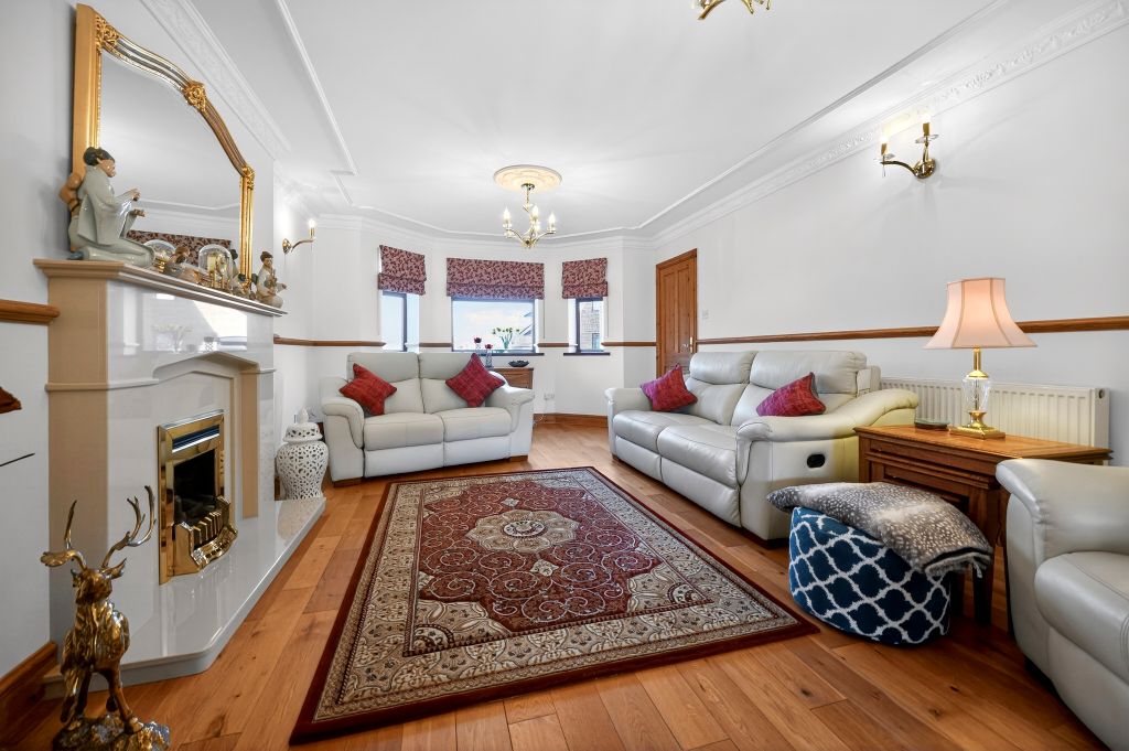 Property photo 2 of 25