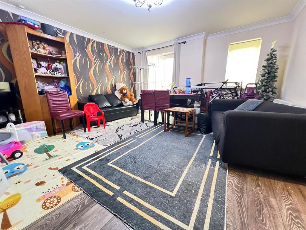 Property photo 2 of 6 02.Jpg