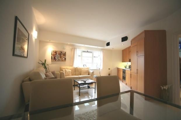 Property photo 2 of 10 29798_Qh04_Img_02_0000_Max_620x414 (1).Jpg