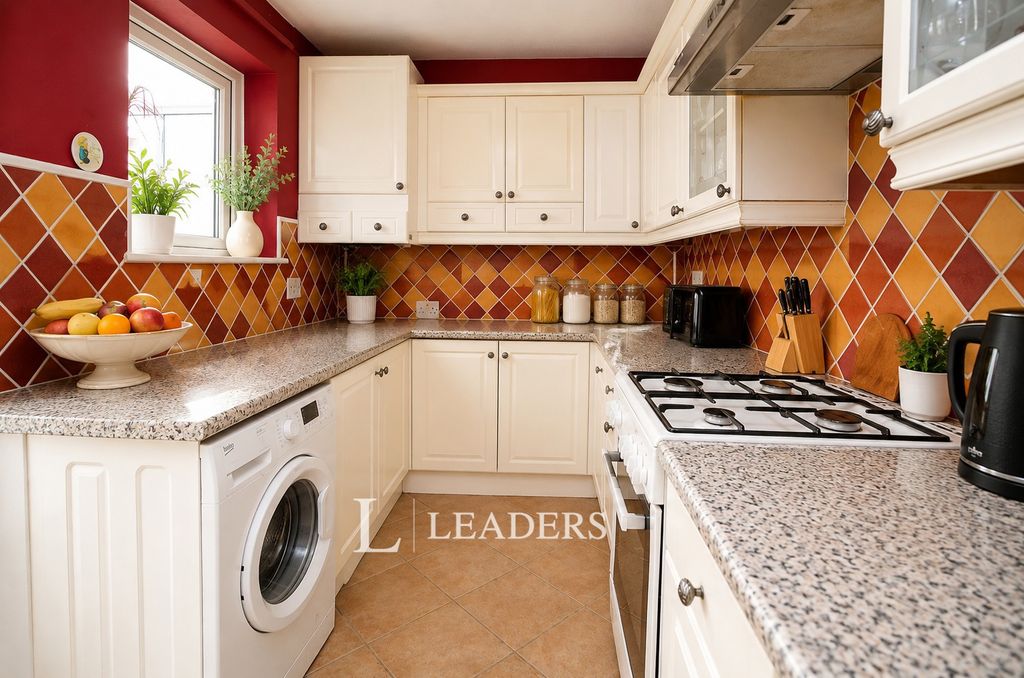 Property photo 3 of 7 Pbox-Img.Png
