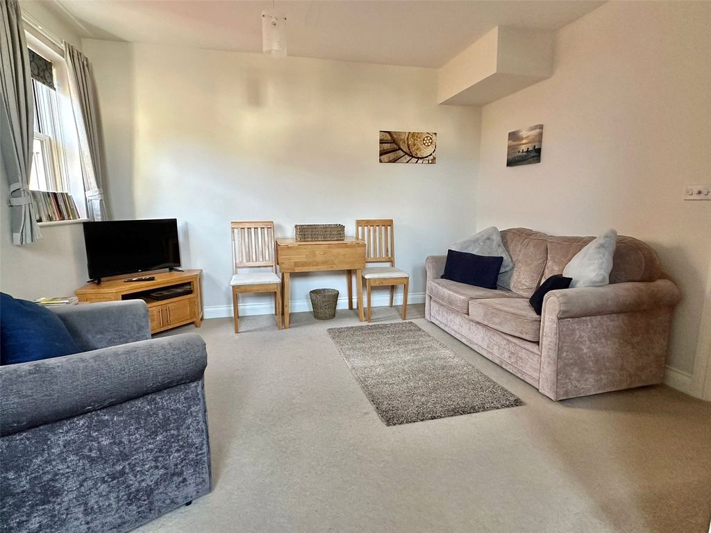 Property photo 3 of 12 Picture No. 08