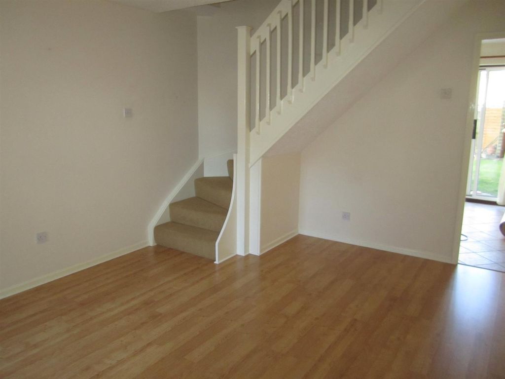 Property photo 3 of 5