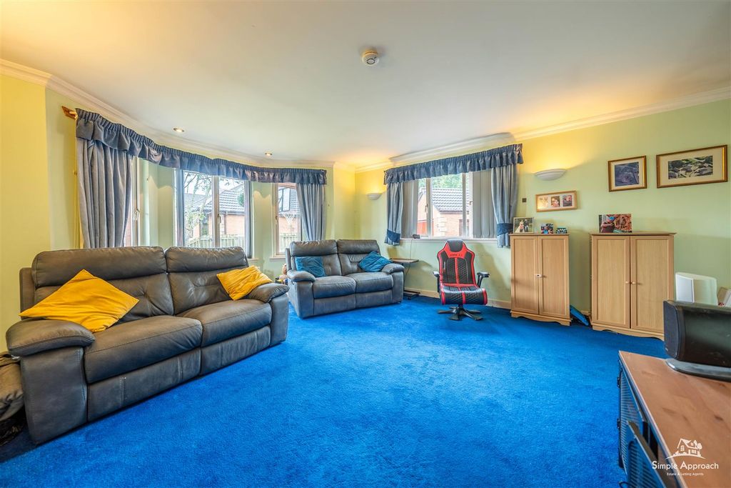 Property photo 2 of 30 Dsc08492-Hdr.Jpg