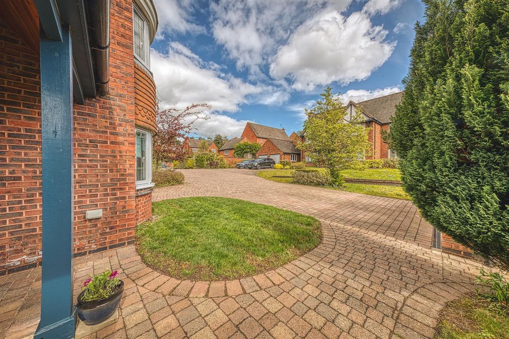 Additional image 28 of 5 bed detached house for saleCoppicewood Drive, Littleover, Derby DE23