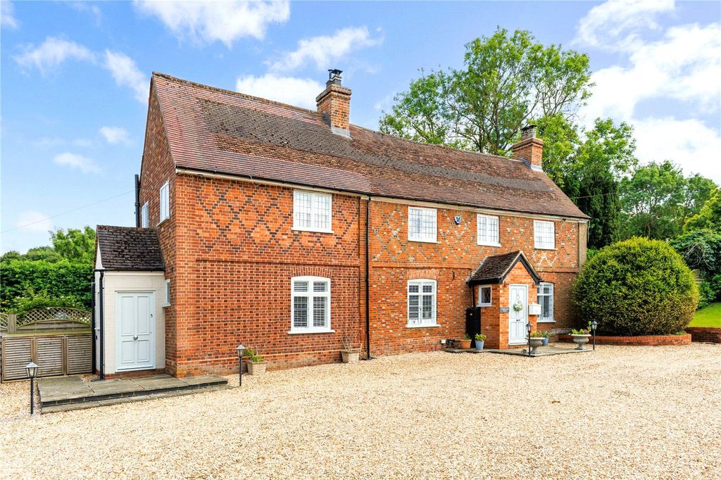 Property photo 1 of 33 Front