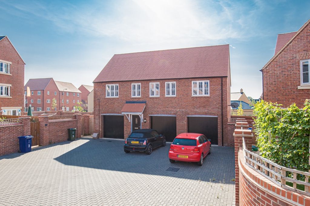 Property photo 2 of 9 137802