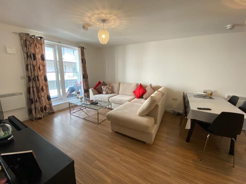 Property photo 2 of 8