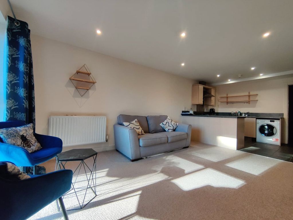 Property photo 1 of 9 Picture No. 08