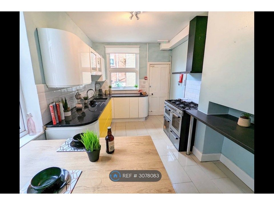 Property photo 1 of 26