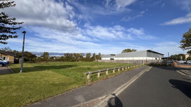 Property photo 1 of 3