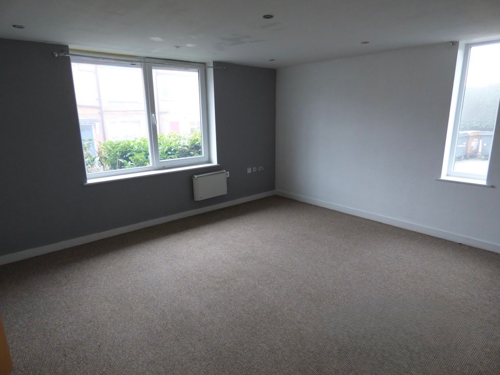 Property photo 2 of 10 P1700514