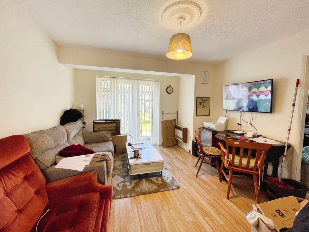 Property photo 2 of 9 Pbox-Img.Jpg