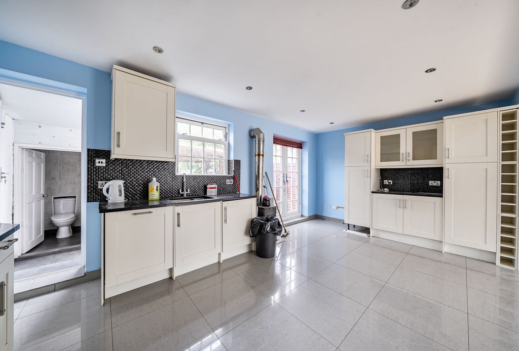 Property photo 2 of 21 1525770 (17).Jpg