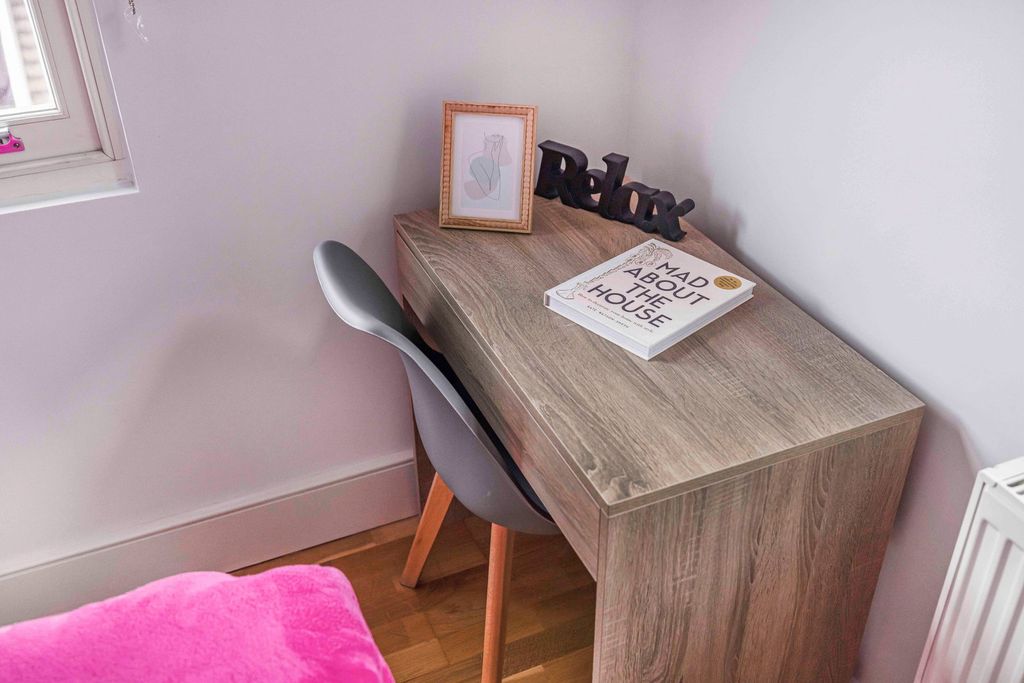 Property photo 2 of 14