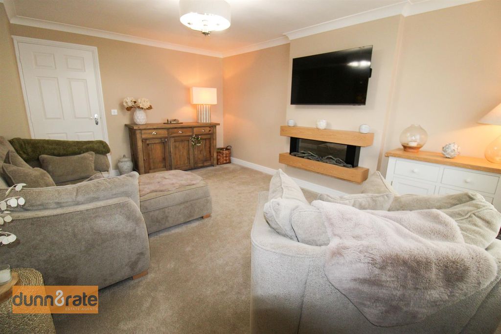 Property photo 2 of 27 Img_6866.Jpg