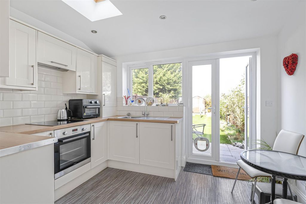 Property photo 3 of 18 Dsc_9952.Jpg