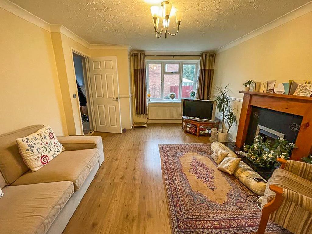 Property photo 1 of 8 Bd2B0F518E1B02E5c2490229F2Edbdc5