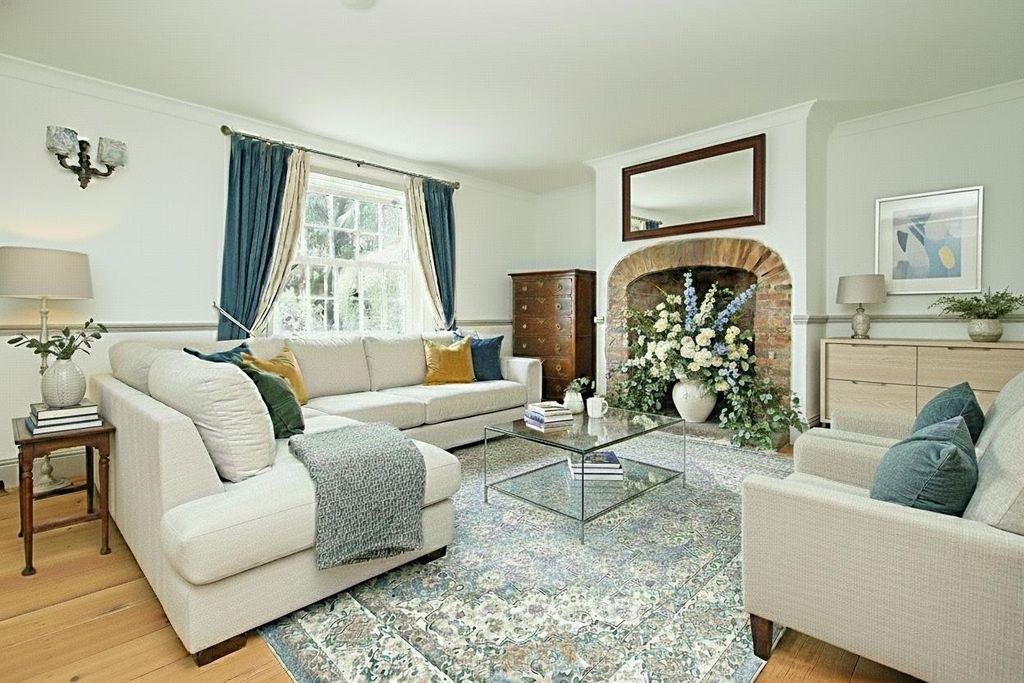 Property photo 3 of 19 Generated_Custom_1762516981.Png