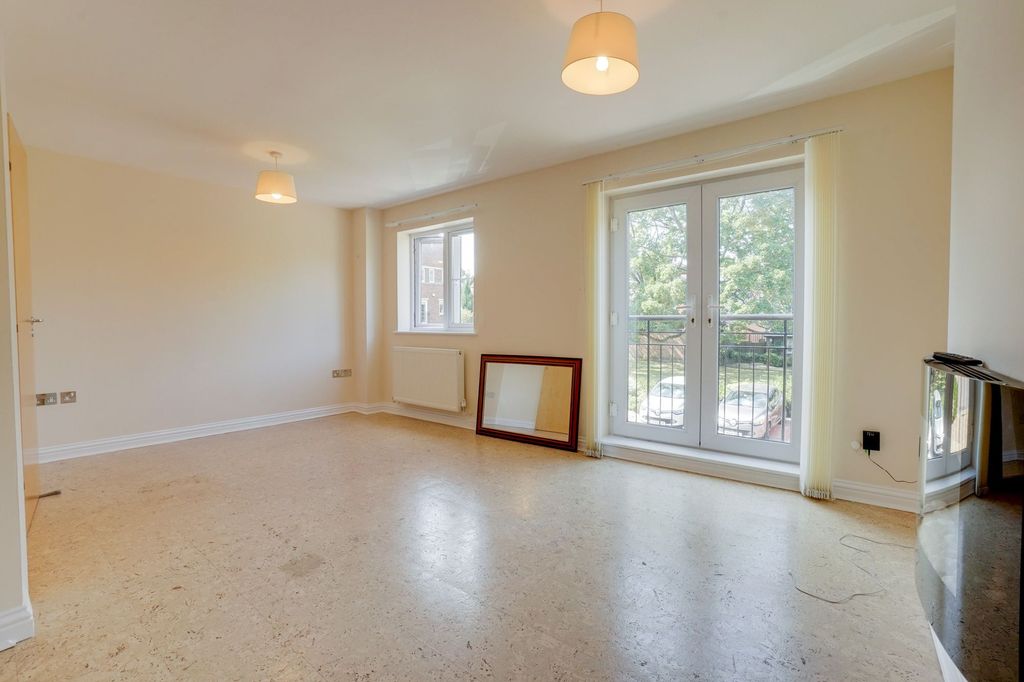 Property photo 3 of 30