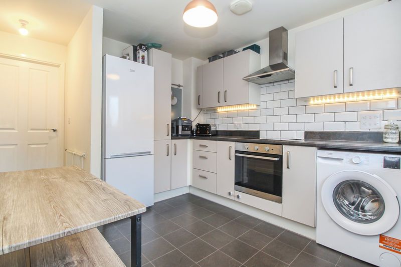 Property photo 2 of 17 Kitchen/Diner