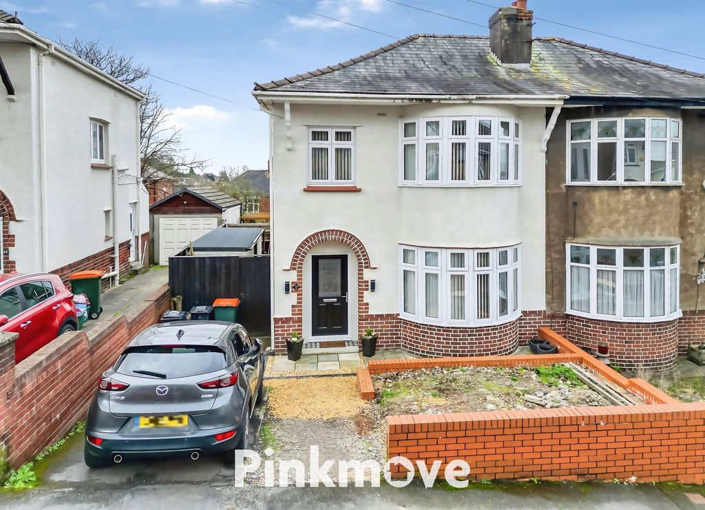 Property photo 1 of 29