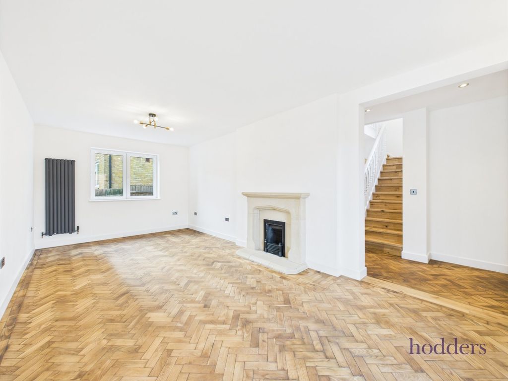 Property photo 3 of 25 Picture No. 21