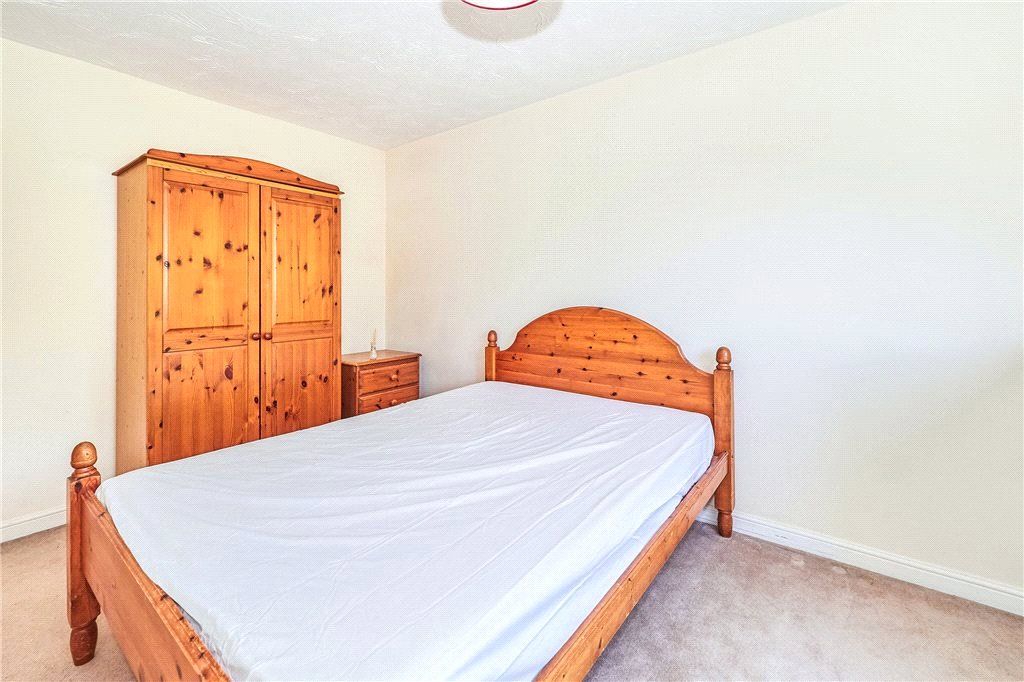 Property photo 3 of 6 Bedroom