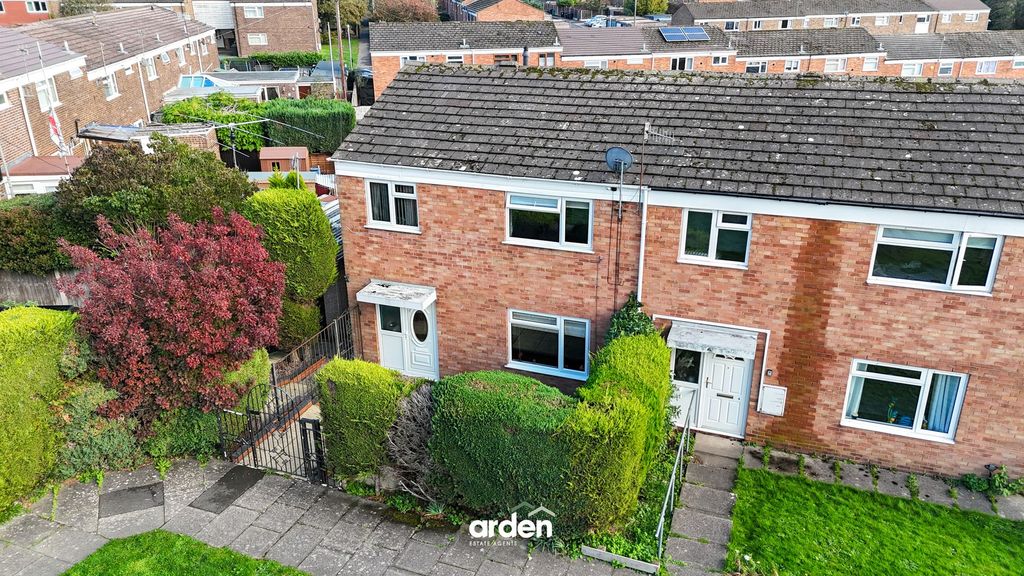 Property photo 1 of 18