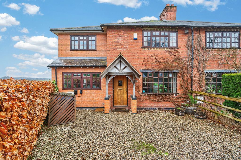 Property photo 1 of 35