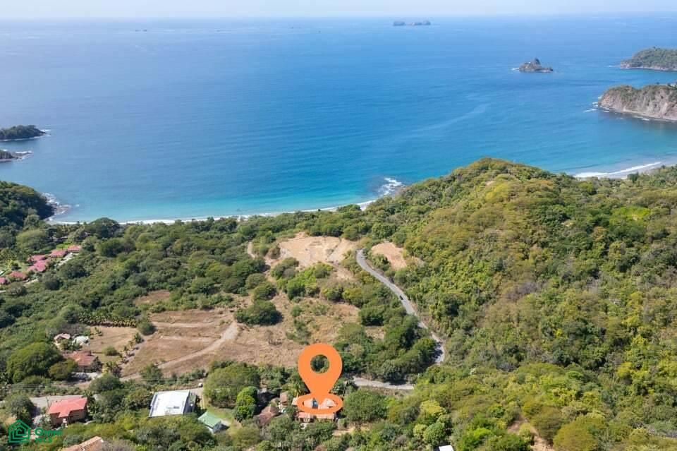 Property photo 2 of 53